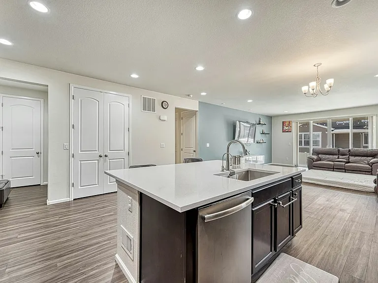 17770 E Anthem Dr — Photo 8