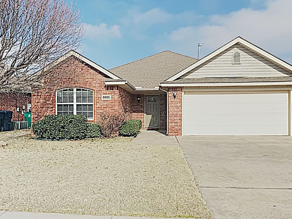 1st image of 8605 SW 46th Pl