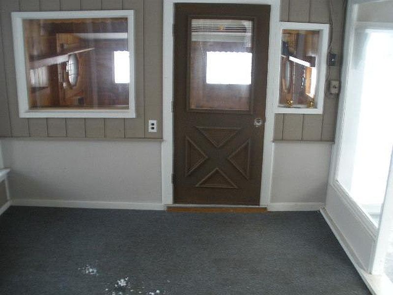 5th image of 381 HITE Road