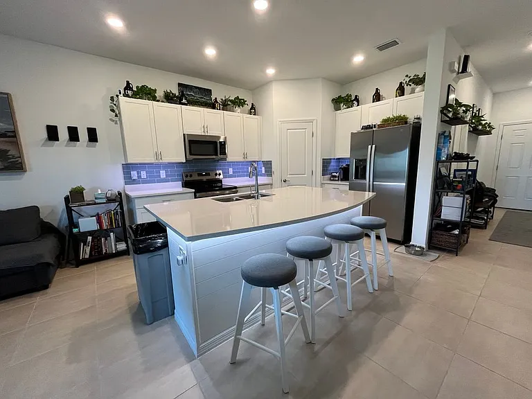 2310 Paravane Way — Photo 8