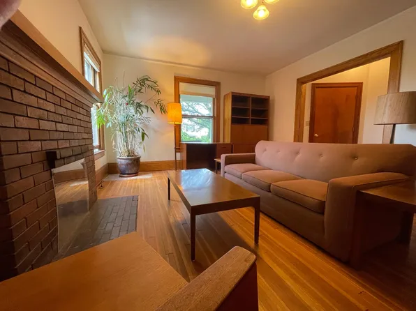 545 S 5th Ave Unit 1, Ann Arbor, MI 48104