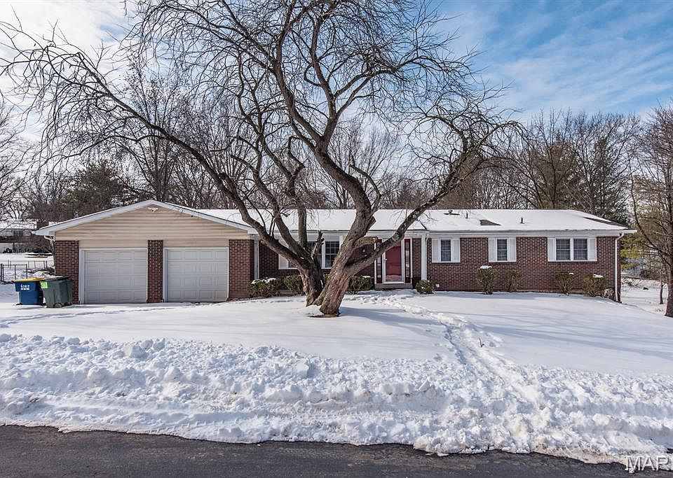 1st image of 48 Cimmaron Dr
