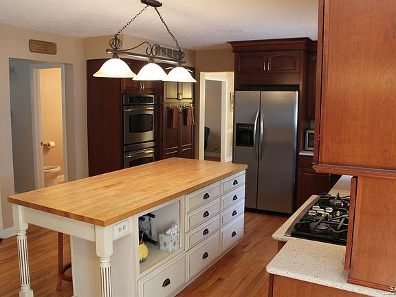 5th image of 1224 Fredrich Dr