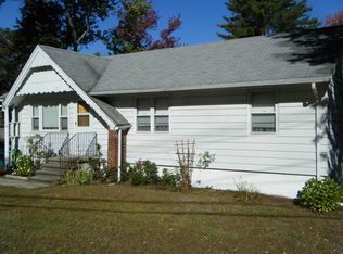 20 Floyd St, Billerica, MA 01821