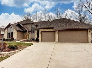 10 Berwick Ct, Miamisburg, OH 45342