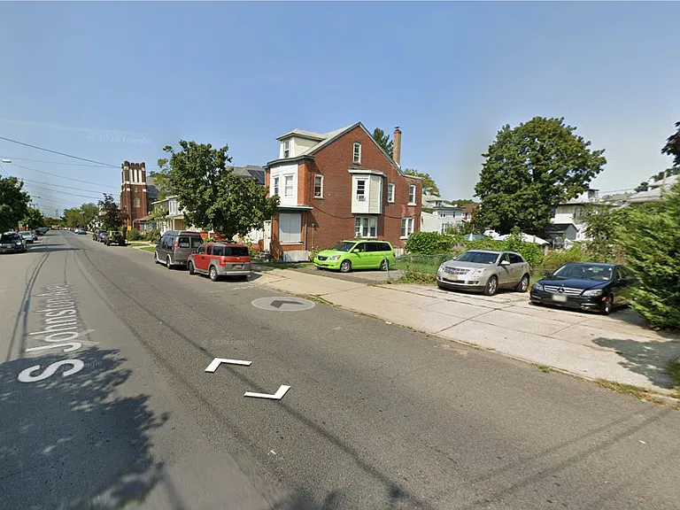 224 Johnston Ave — Photo 4