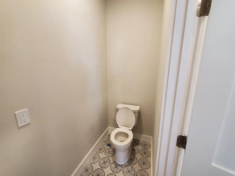 21 Wallingford Rd #3 — Photo 6