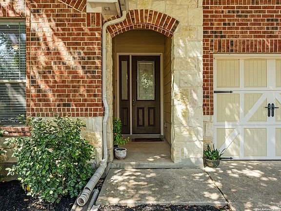 3rd image of 208 Cold River