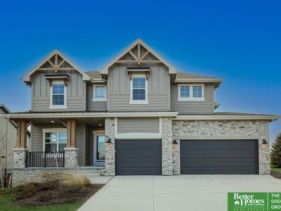 18827 Riviera Dr, Omaha, NE, 68136