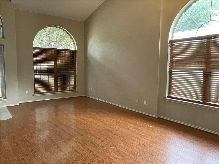 4524 Destinys Gate Dr — Photo 4