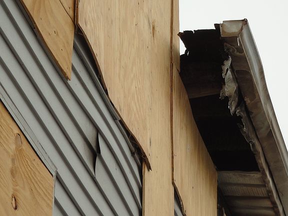 3rd image of 9356 Pleasant Ave