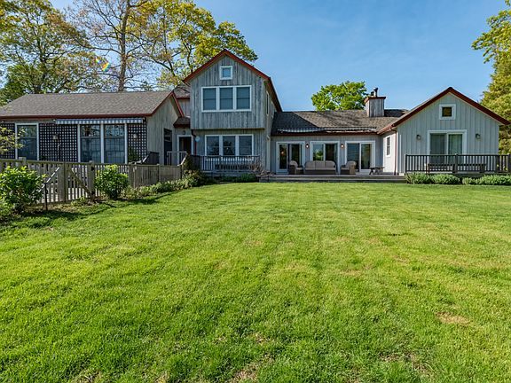 3rd image of 15 Ranch Ct