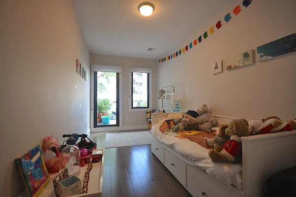 Rented by Corcoran | media 39