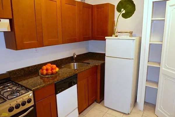 Rented by Corcoran | media 20