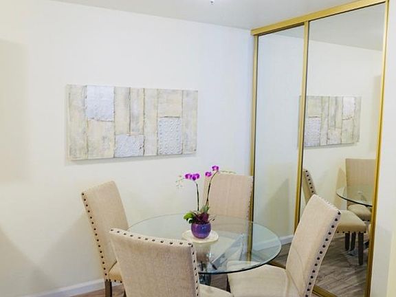 4th image of 409 Piccadilly Pl APT 6