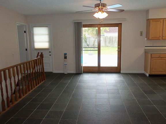 5th image of 10298 Cheltenham Dr