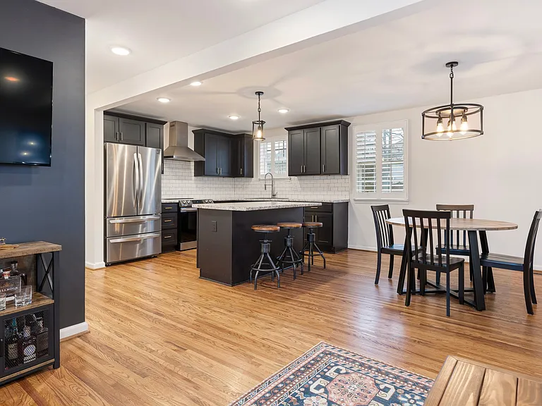 208 Hardison Ave — Photo 10