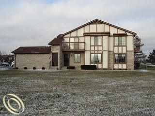 1st image of 950 Country Club Dr