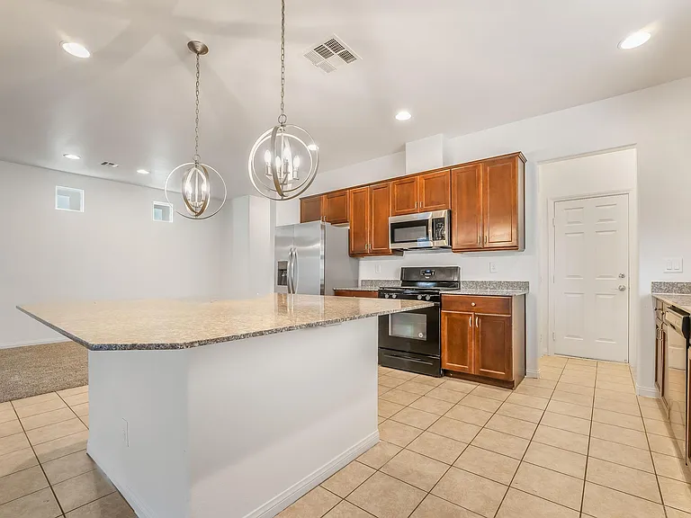 5986 Azzura Palms Ave — Photo 15