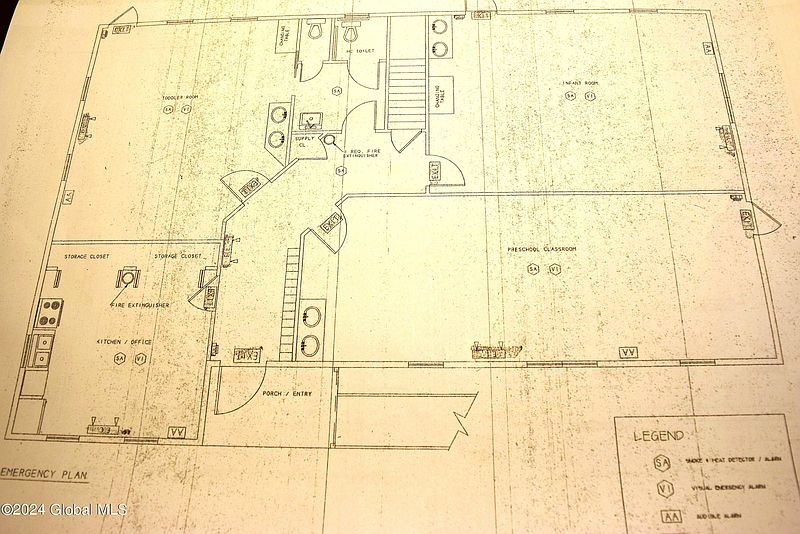 4th image of 396 Reynolds Road
