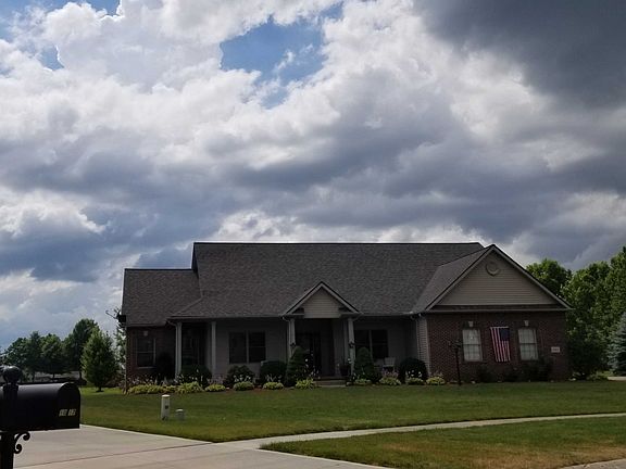 2nd image of 1013 Wallace Ct