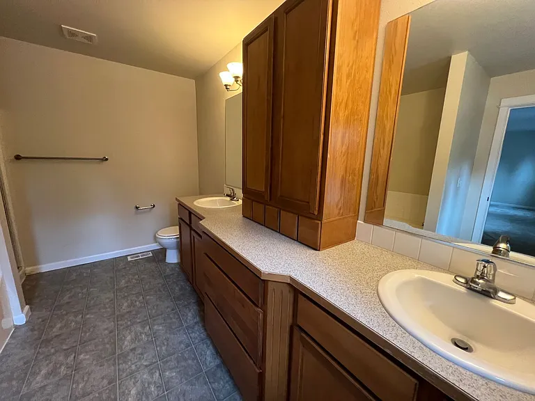 4222 Harris Rd SE — Photo 5