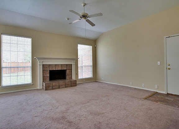 5th image of 10909 Paisano Dr