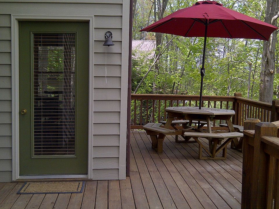 2nd image of 2110 Marsh Hill Rd