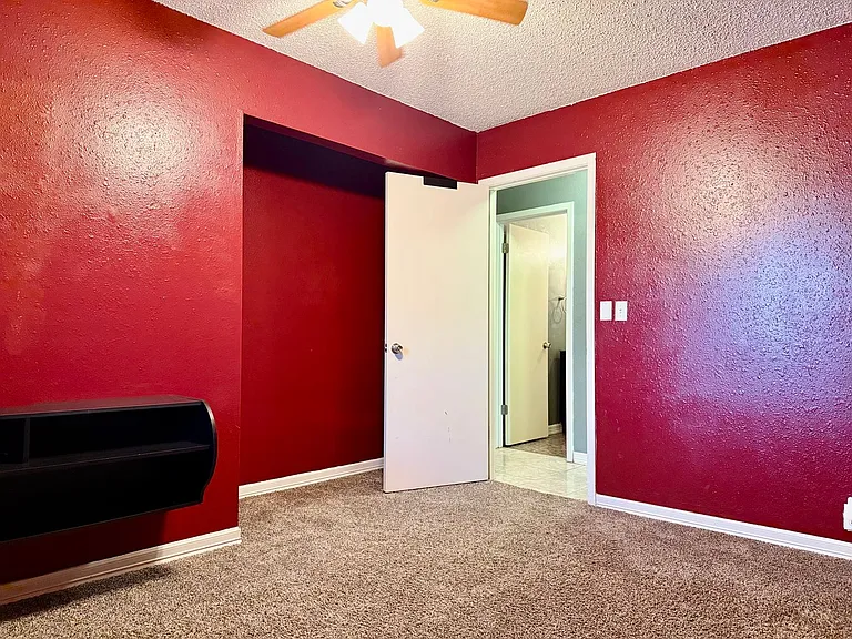 2515 Emerson Dr — Photo 9