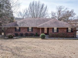 2001 W Center St, Greenwood, AR 72936