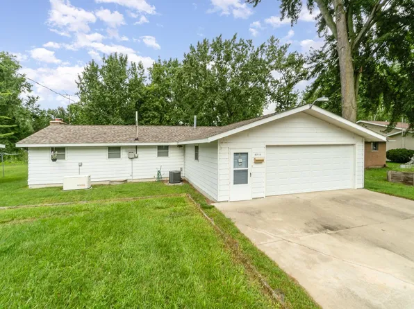 5718 Irene Dr, Beaverton, MI 48612
