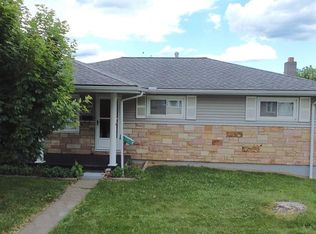 1016 McConnell Dr, Moundsville, WV