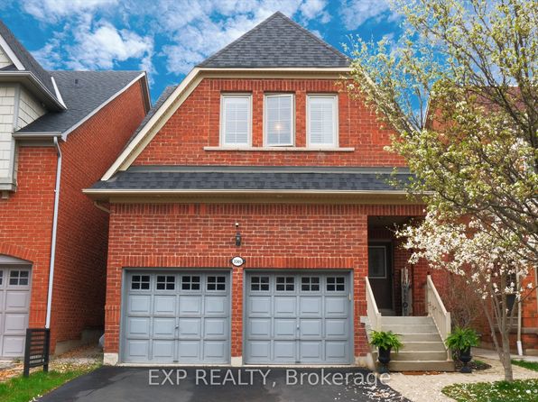 3305 Weatherford Rd, Mississauga, ON L5M 7X8