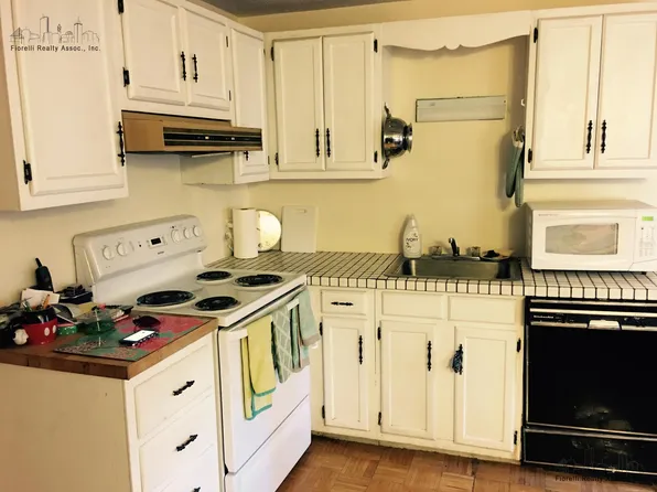 (undisclosed Address), Boston, MA 02113