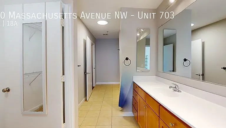 400 Massachusetts Ave NW #703 — Photo 12