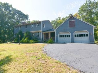 77 Crooked Ledge Rd, Southampton, MA 01073