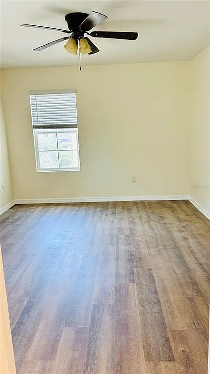 4 bed, 2.5 bath, 2078 sqft, $2,600 — Photo 3