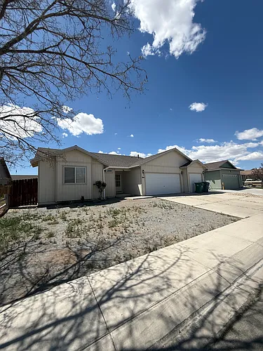 209 Emigrant Way Photo 1