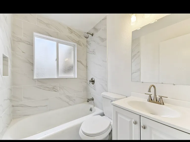 1325 Lansing St — Photo 5