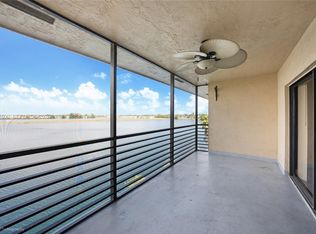 471 Ives Dairy Rd APT 402-3, North Miami Beach, FL 33179