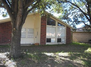 725-A Meadow Ln, Prairie View, TX 77445