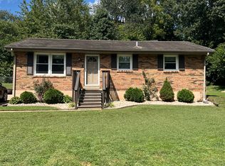 373 Ashgrove Dr, Mount Sterling, KY 40353