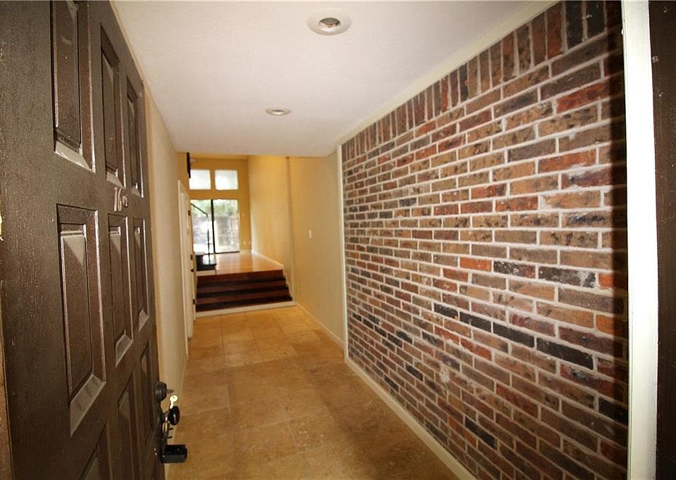 1st image of 6808 Eastridge Dr #C2