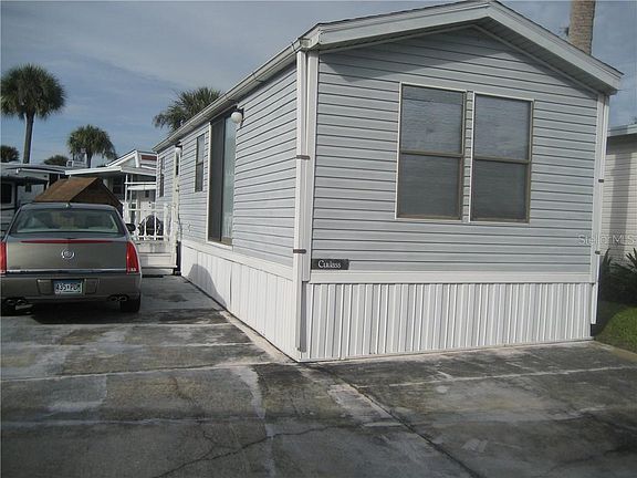 2nd image of 6649 SE 55th Ln