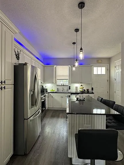2015 Grand Oak Dr — Photo 6