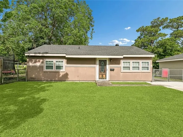 705 Huntlee Dr, New Orleans, LA 70131