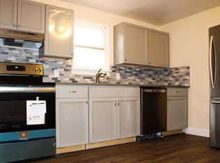 202 N Clinton St FLOOR 1, Poughkeepsie, NY 12601
