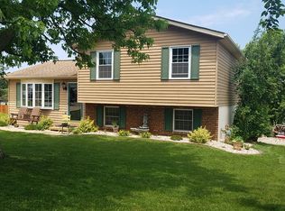 48 Allen Dr, Hanover, PA 17331