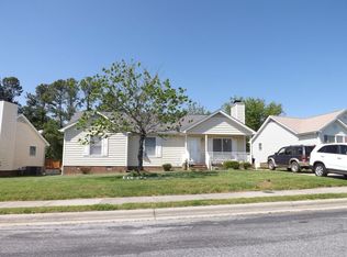 419 Mount Olive Dr, Greensboro, NC 27406