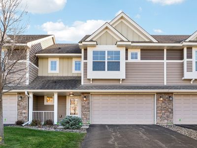 1112 Station Trl, Eagan, MN, 55123